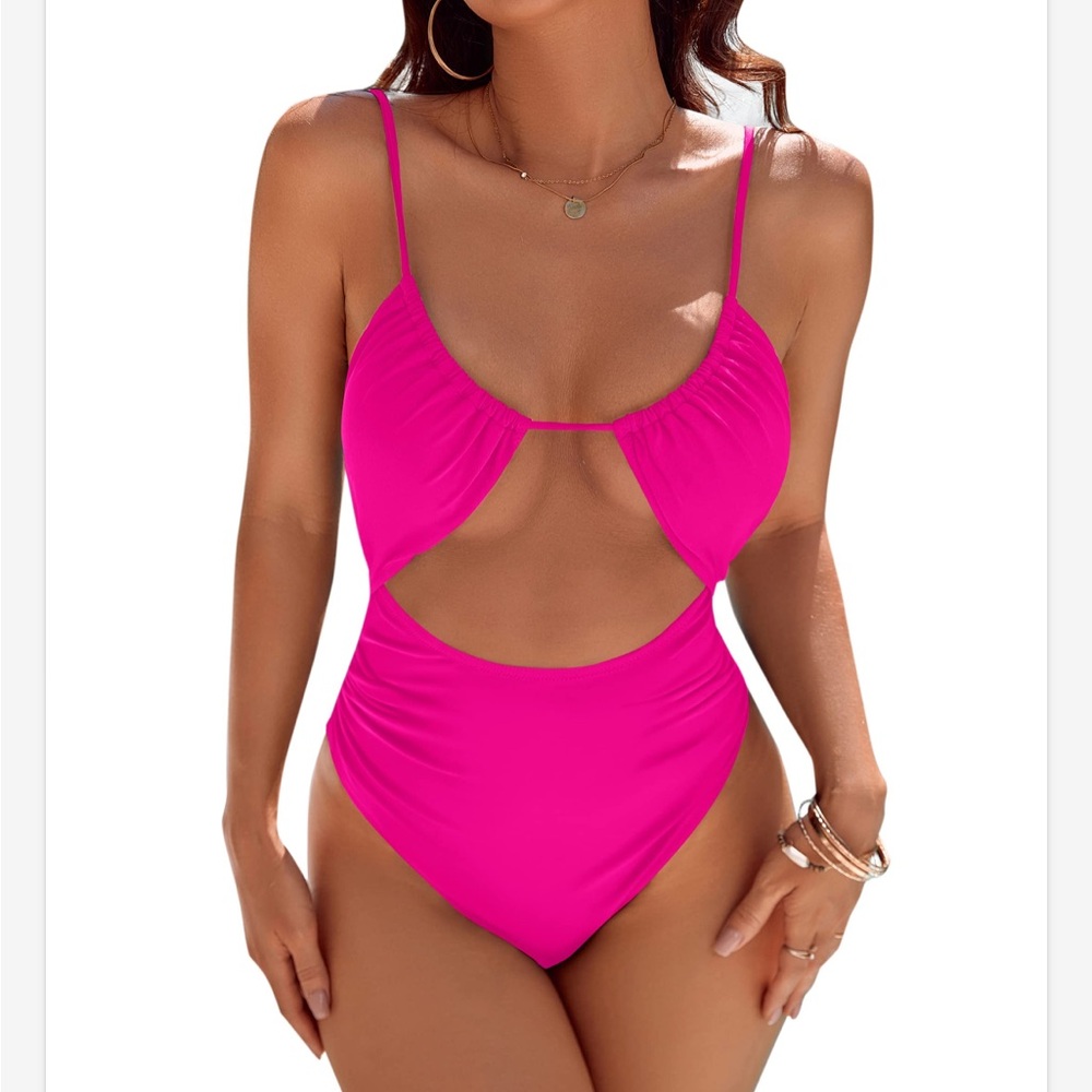 Blooming Jelly One Piece Cut Out Swimsuit